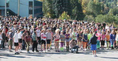 Students fill streets of Nelson on 2010 National School Terry Fox Run Day