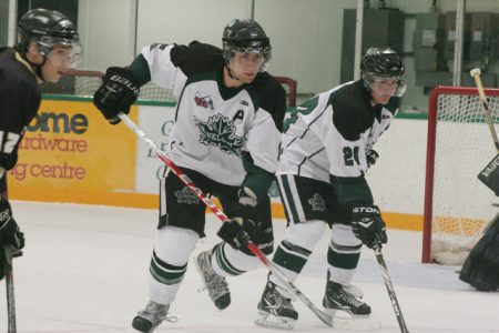 Desert Dogs double Leafs 4-2 in South Okanagan