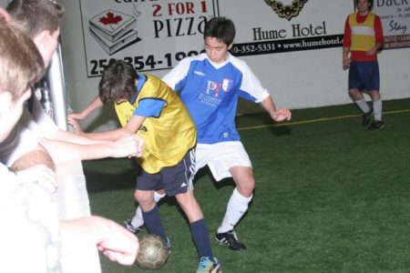 Roundballers flock to Soccer Quest for Co-Ed Tournament