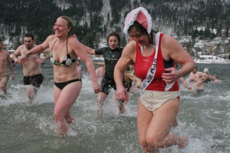 Ringing in 2011with a dip at the KLHF Polar Bear swim