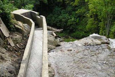 Slocan moves along with micro-hydro bid