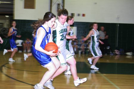 Bombers open against Stanley Humphries at West Kootenay Hoop Tourney