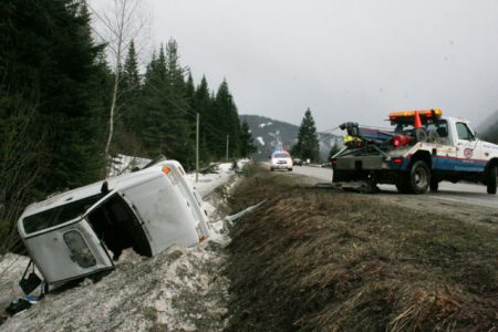 No one hurt in single vehicle accident