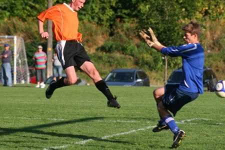 Loeschnik heads LVR Bombers into Leo's Men's Open Soccer Final against Innkeepers