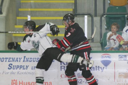 Former Leafs Hikichi, Rupert make triumphant return to NDCC Arena as Chiefs pull out 4-3 overtime victory