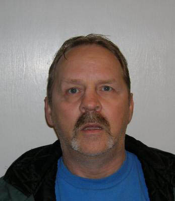 Police issue warrant for prolific offender Barrie Quirt Friesen