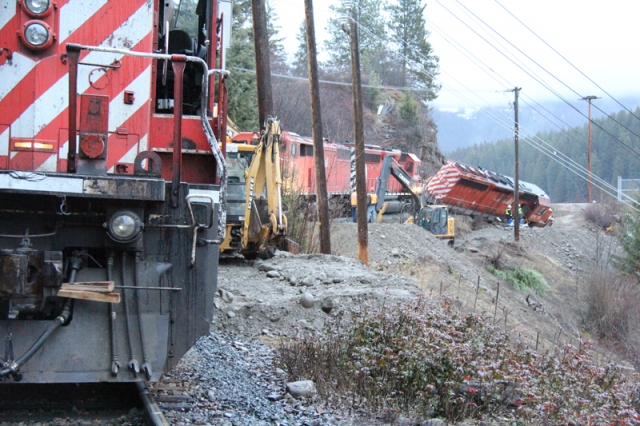 CP Rail train derails near Salmon Arm