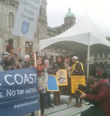 Two Nelsonites join thousands of protesters on grounds of B.C. Legislature at Defend Our Coast sit-in