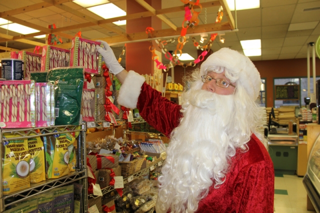 Santa Claus makes special trip to Nelson's Baker Street Saturday