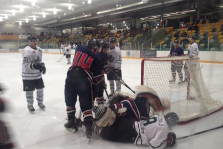 Braves spoil party for Leafs, steal 2-1 KIJHL win Saturday at NDCC Arena