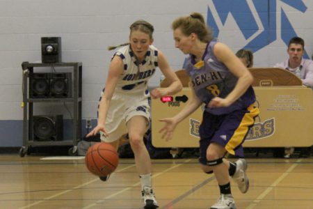 Zondervan, Perkins spark Bombers to rout of Crowe Hawks