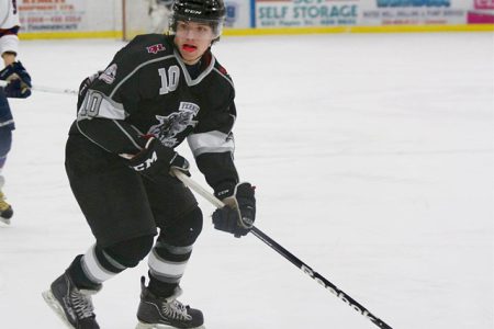 Former Kootenay Ice, Castlegar Rebels star back in Sunflower City after inking deal with Saints