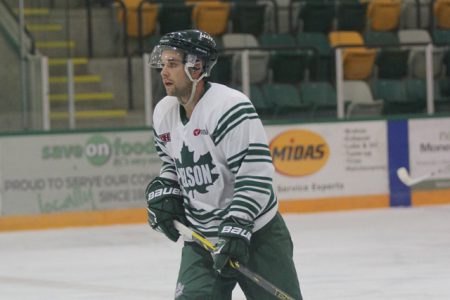 Nelson Leafs edge pesky Border Bruins 2-1