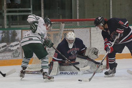 Davie scores twice to power Leafs past Braves