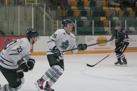 Garcia sparks Leafs to sixth straight victory