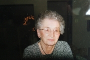 Shandola, Yvette