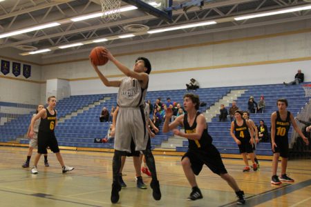 Prince Charles cruises past Crowe en route to Bomber Tournament Title