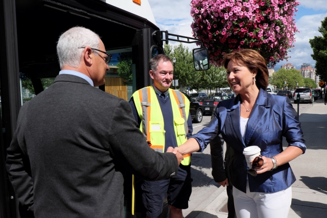 Governments of Canada and British Columbia unveil details of BC Transit projects
