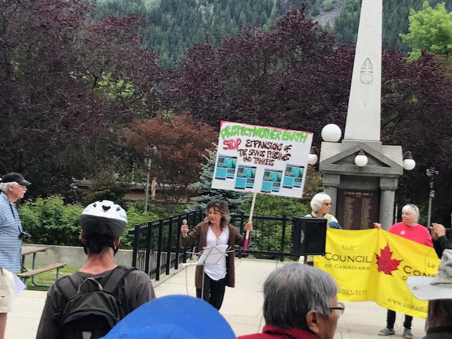 Nelsonites rally against Kinder Morgan pipeline