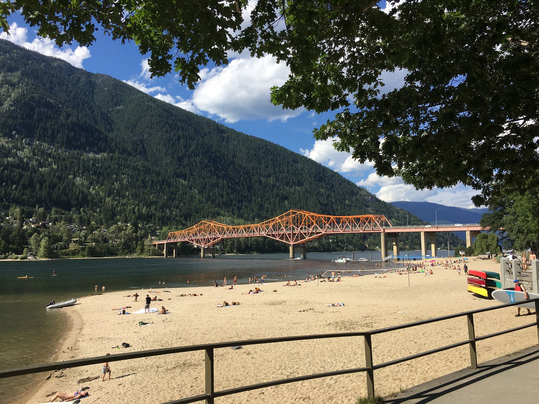 UPDATED: Environment Canada continues Heat Warning for Boundary, West Kootenay