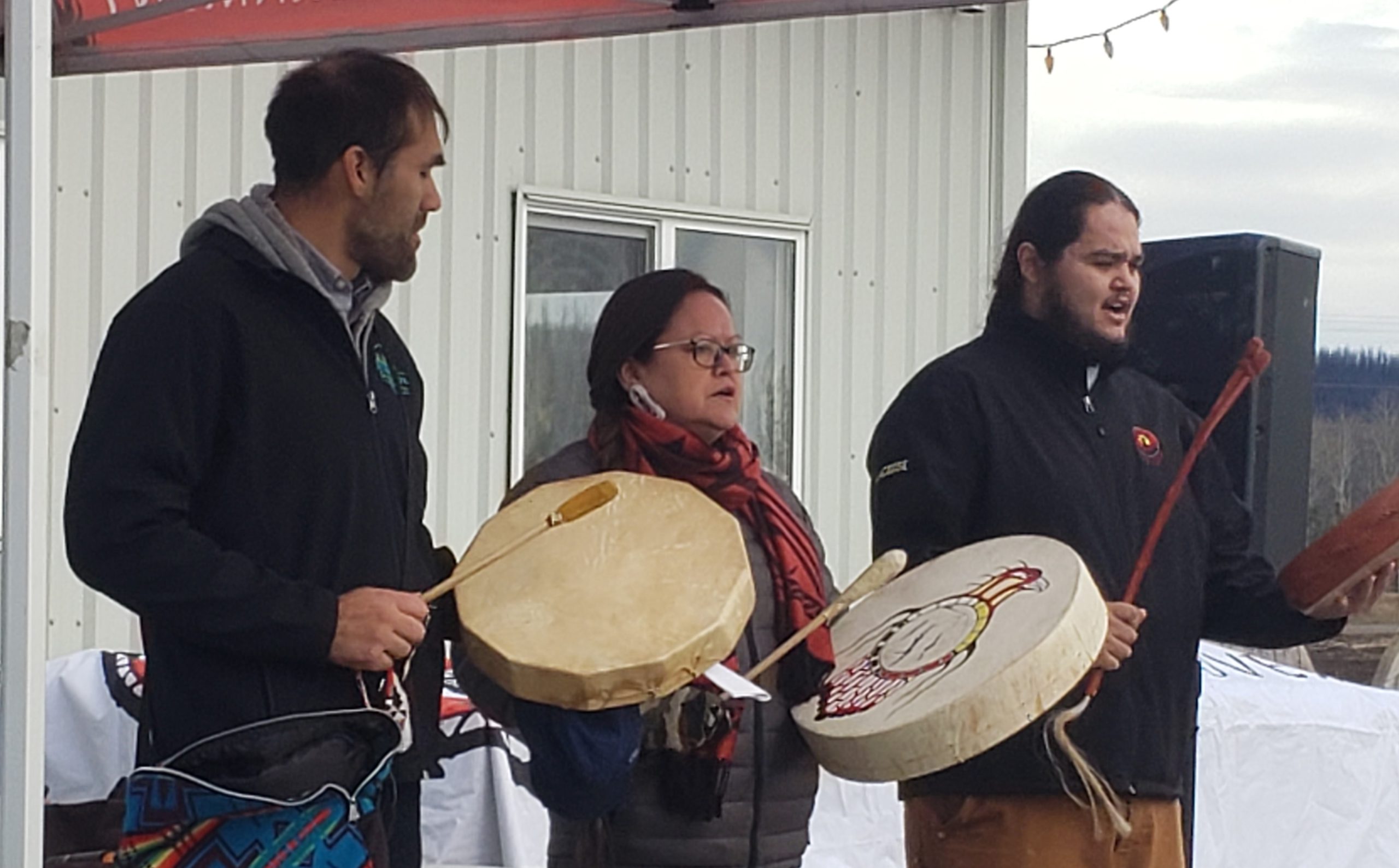 Tŝilhqot’in Nation Celebrates Grand Opening of its Solar Farm