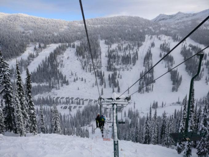 Man dies after skiing accident in backcountry near Whitewater Resort