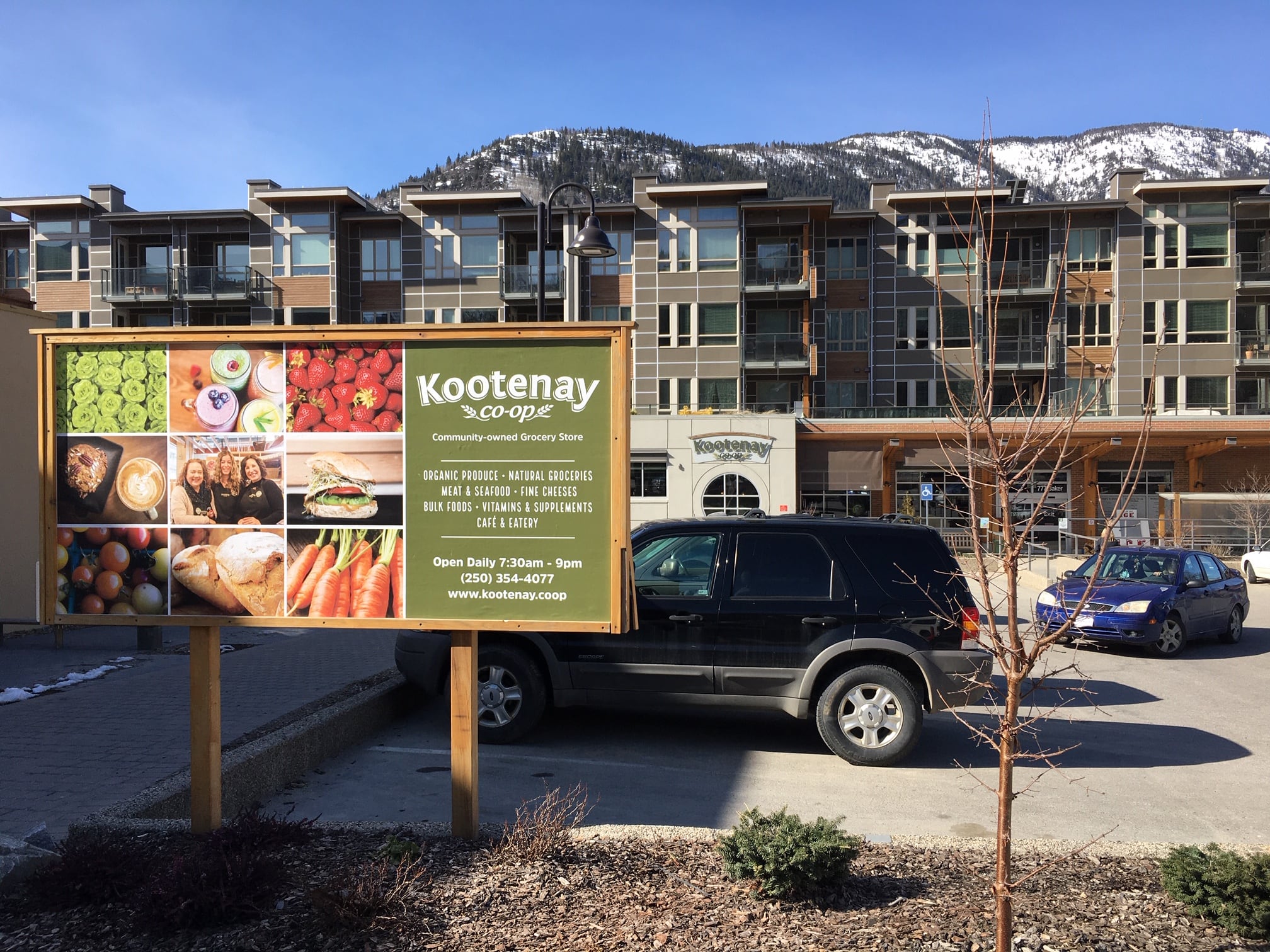 UPDATED: Kootenay Co-op puts limit on customers in store in response to COVID-19