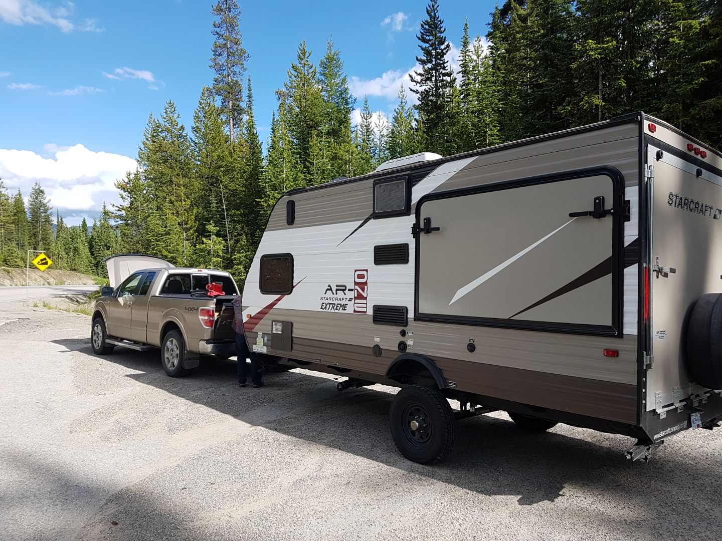 Travel trailer and motorcycle stolen