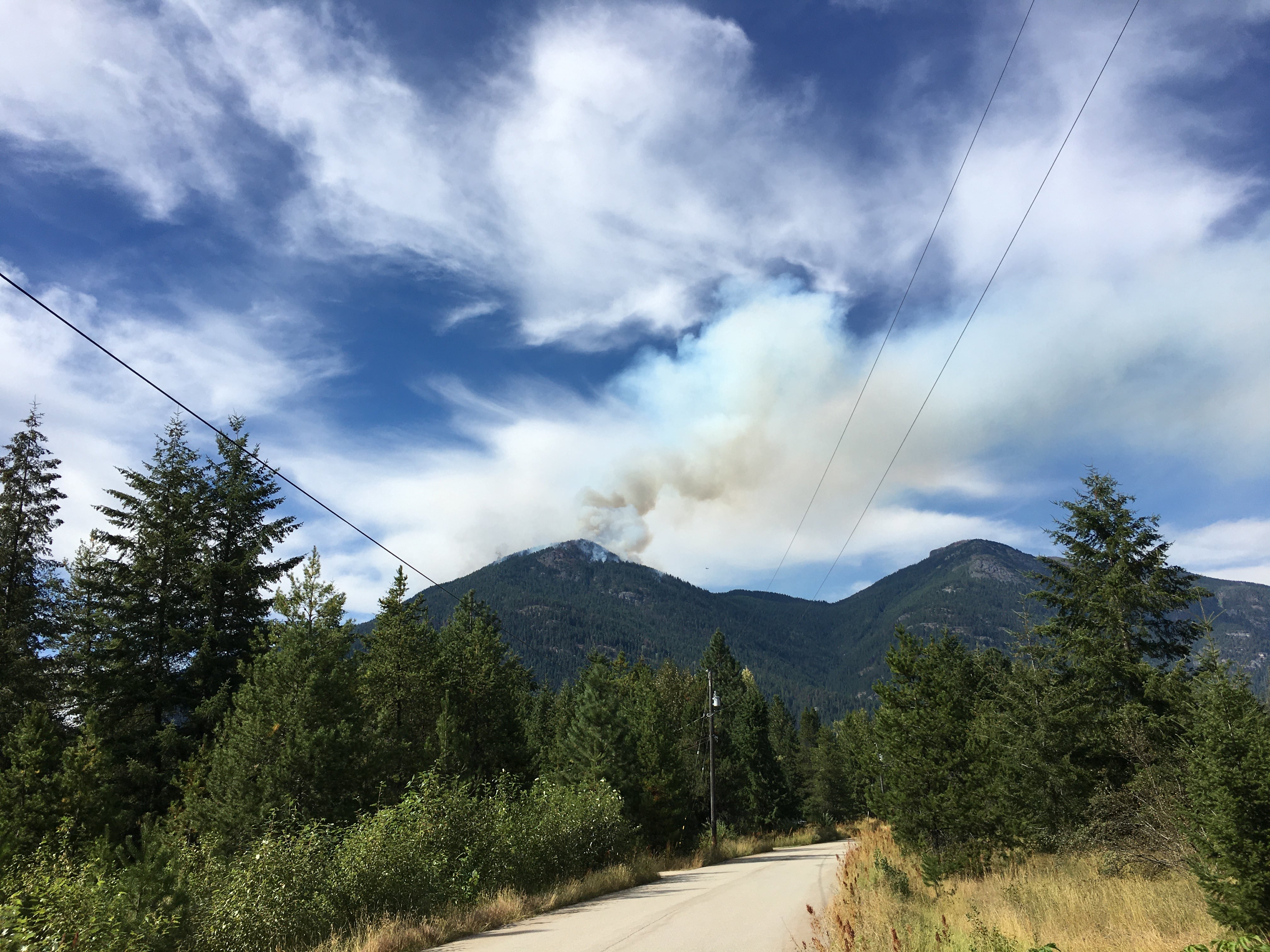 Talbott Creek fire in the Slocan Valley now estimated at 446 hectares