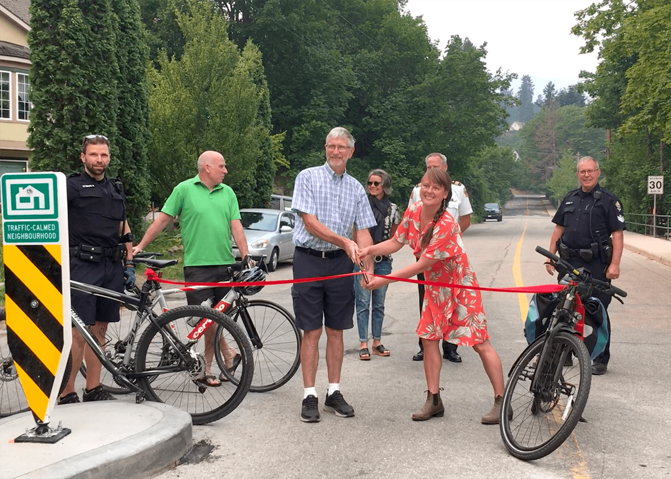 Ribbon cutting officially opens Fairview to downtown Nelson