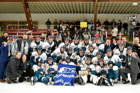 Revelstoke Grizzlies need extra time to capture Mowat Cup